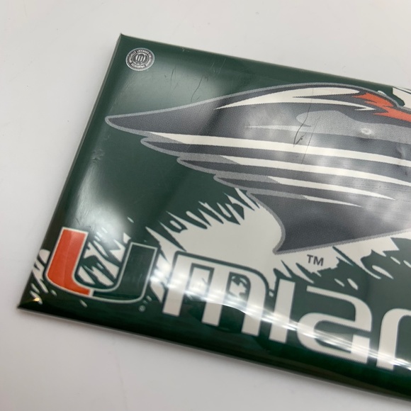 Vintage Wincraft University of Miami Hurricanes UMiami Logo Button Pin - Picture 5 of 9